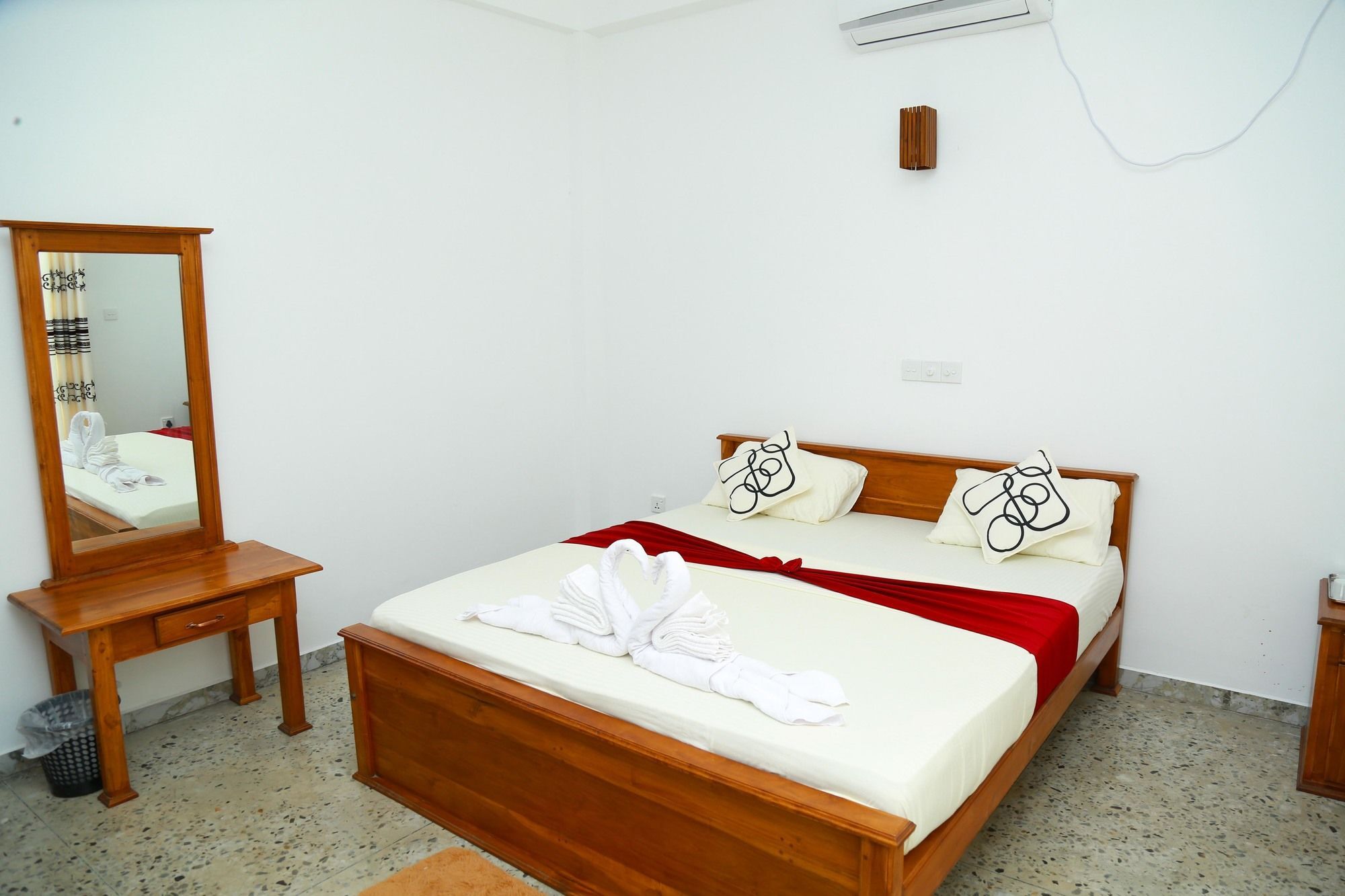 Muthu Resort & Restaurant Тангале Екстериор снимка